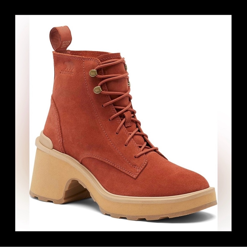 SOREL - LACE UP BOOTS